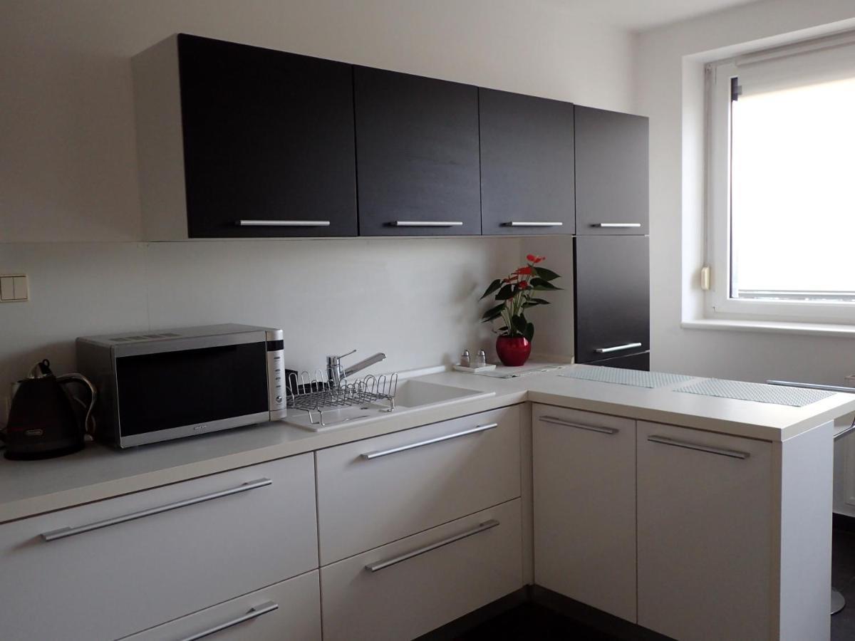 Marguerite Apartment - Parking Including Bratislava Exterior foto